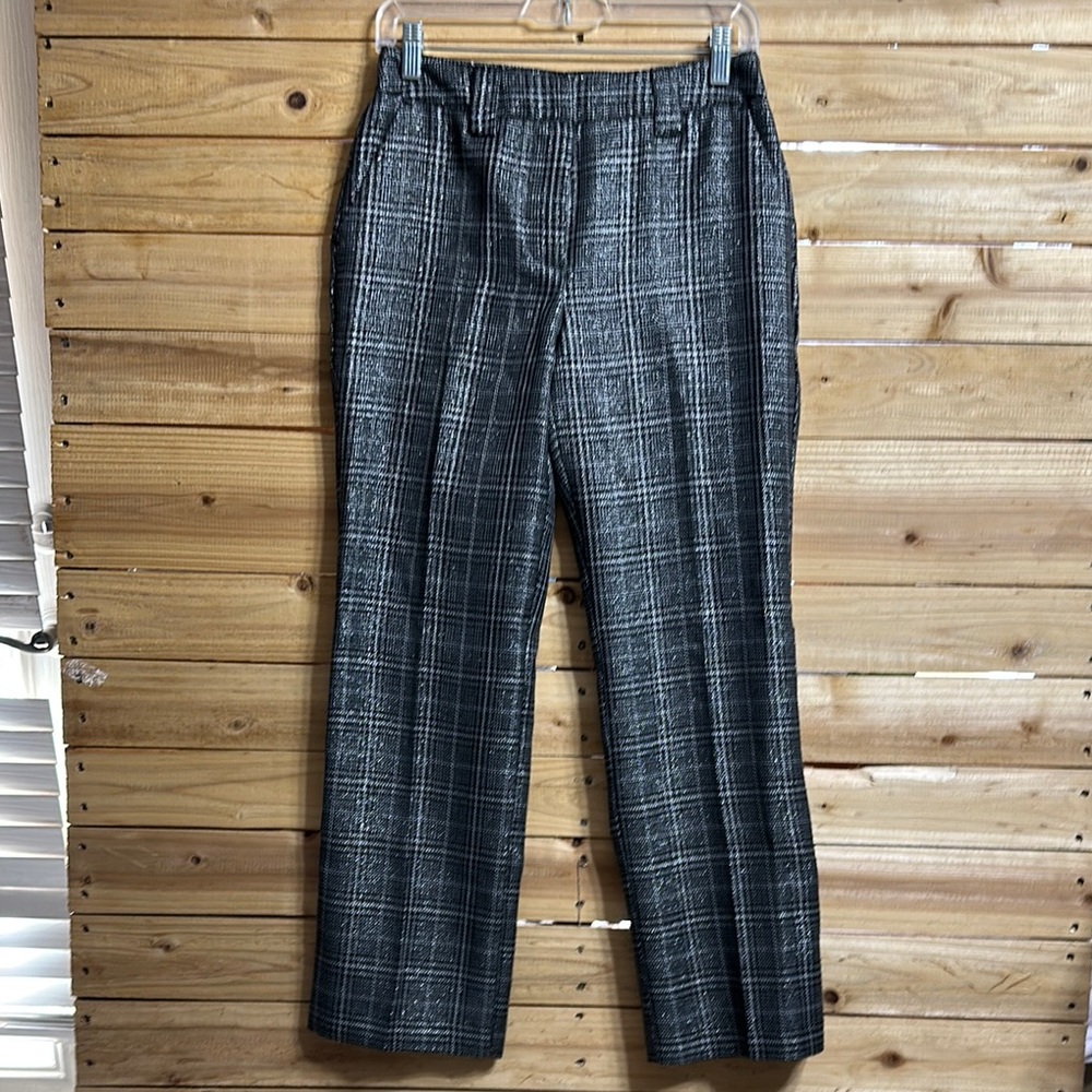 Worthington Black and White Straight Leg Pants with Classic Style